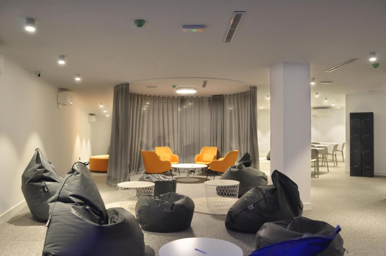 Residencia Universitaria Resa Malaga Centro Buitenkant foto