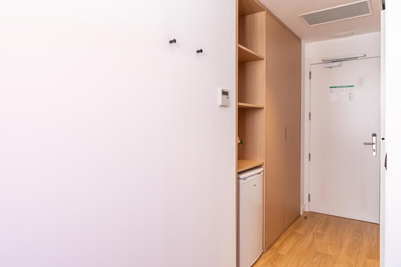 Residencia Universitaria Resa Malaga Centro Buitenkant foto